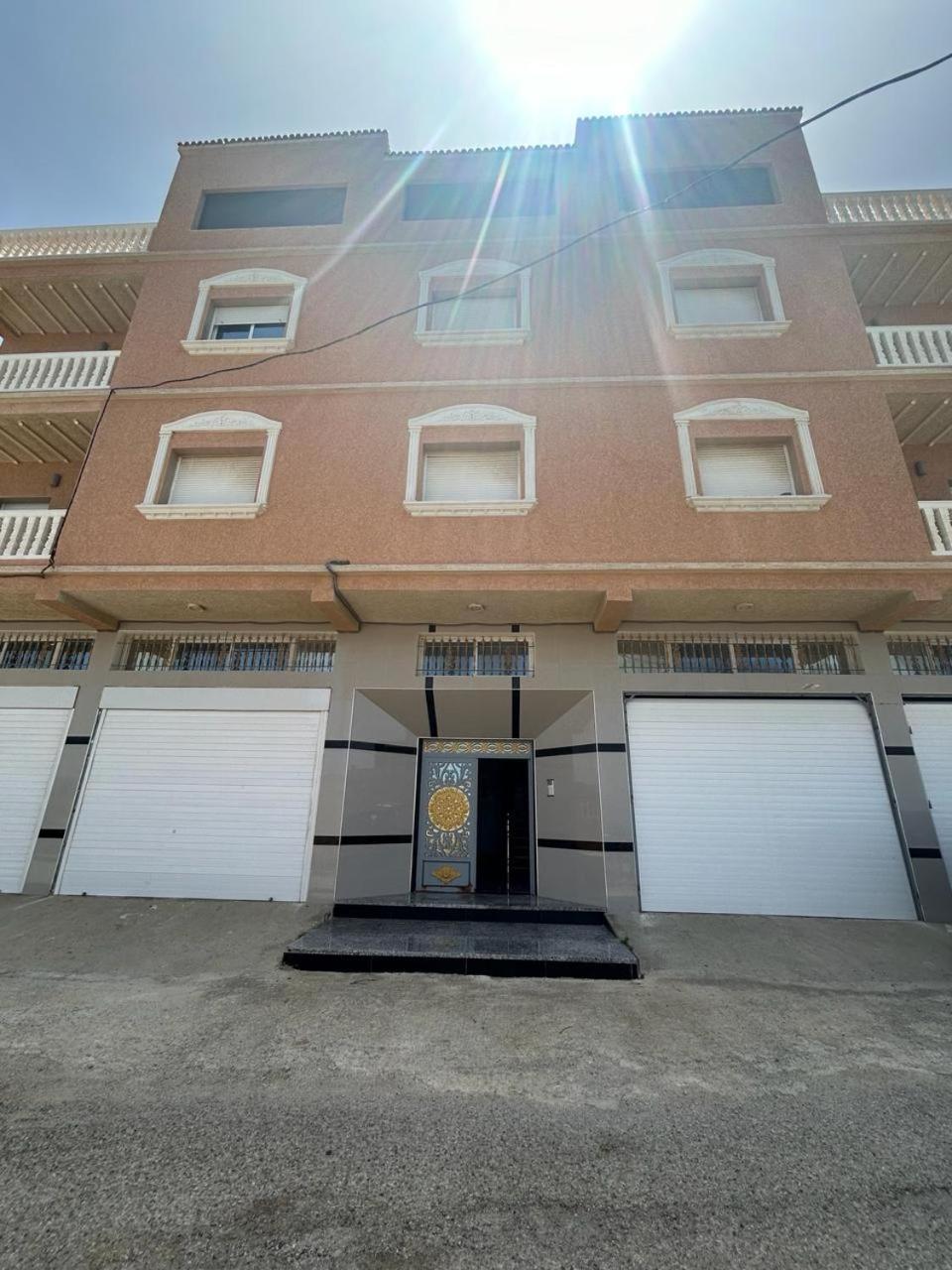 Appartement A Houma, Proche Port Tanger Med Dalia Exterior foto