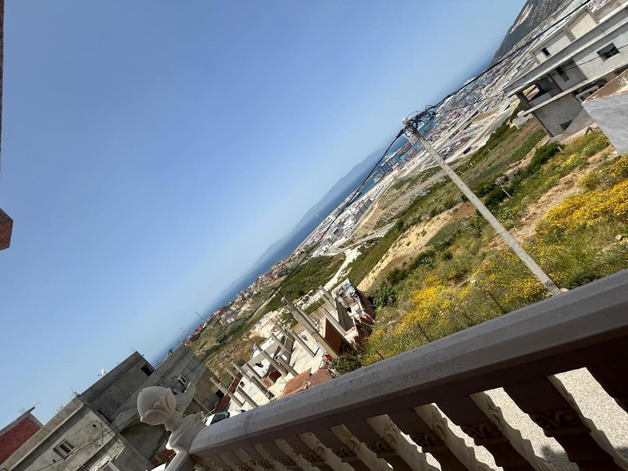 Appartement A Houma, Proche Port Tanger Med Dalia Exterior foto