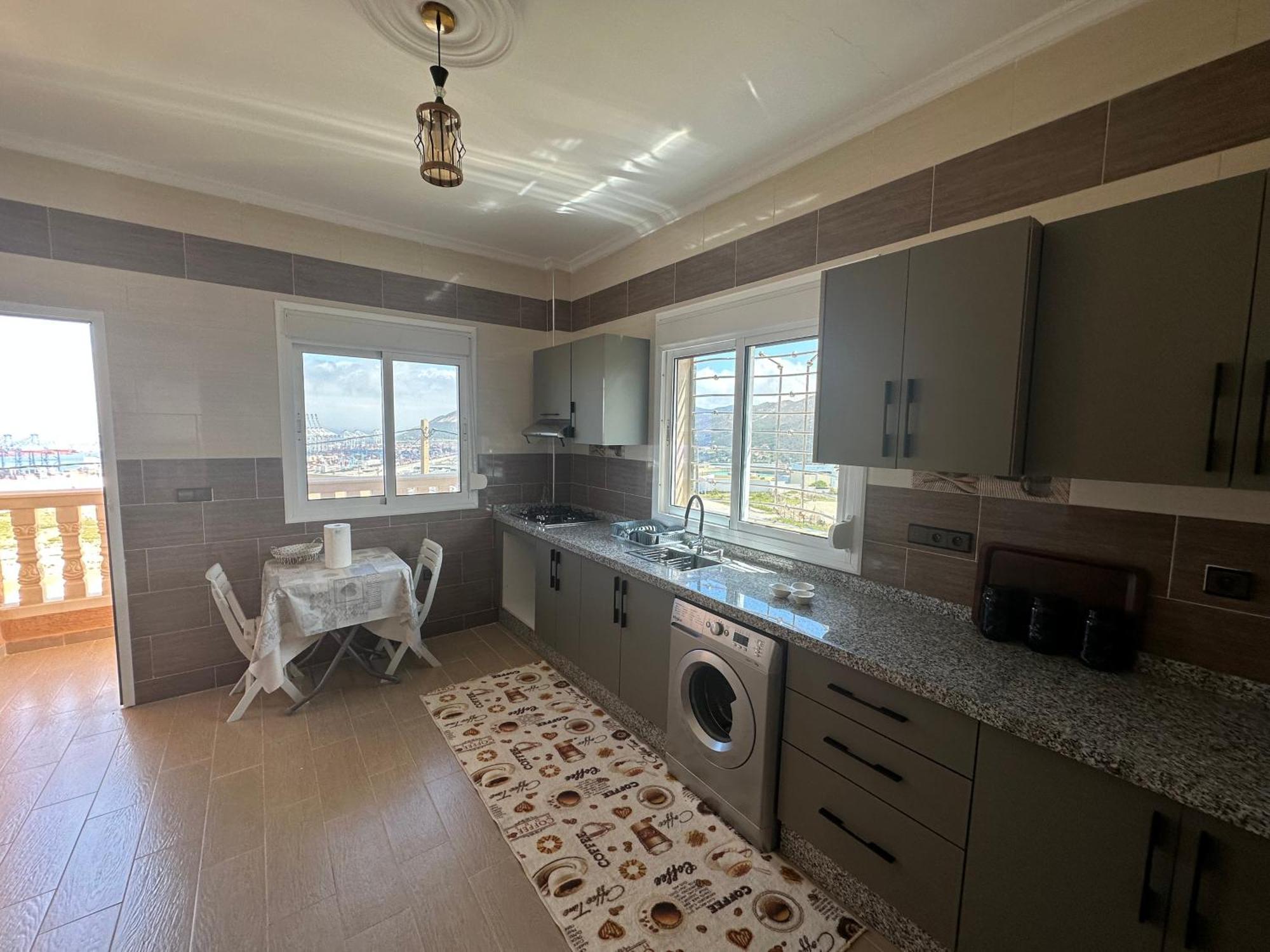 Appartement A Houma, Proche Port Tanger Med Dalia Exterior foto